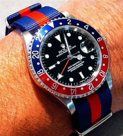 rolex gmt pepsi nato strap|Rolex gmt 1675 strap size.